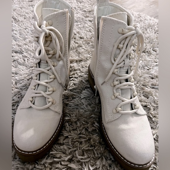 Target Boots - Picture 3 of 3